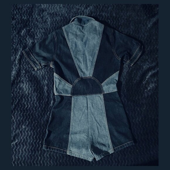 Stoned Immaculate Womens Size Medium Denim Romper Short Sleeve USA Made *No Belt - Picture 2 of 5